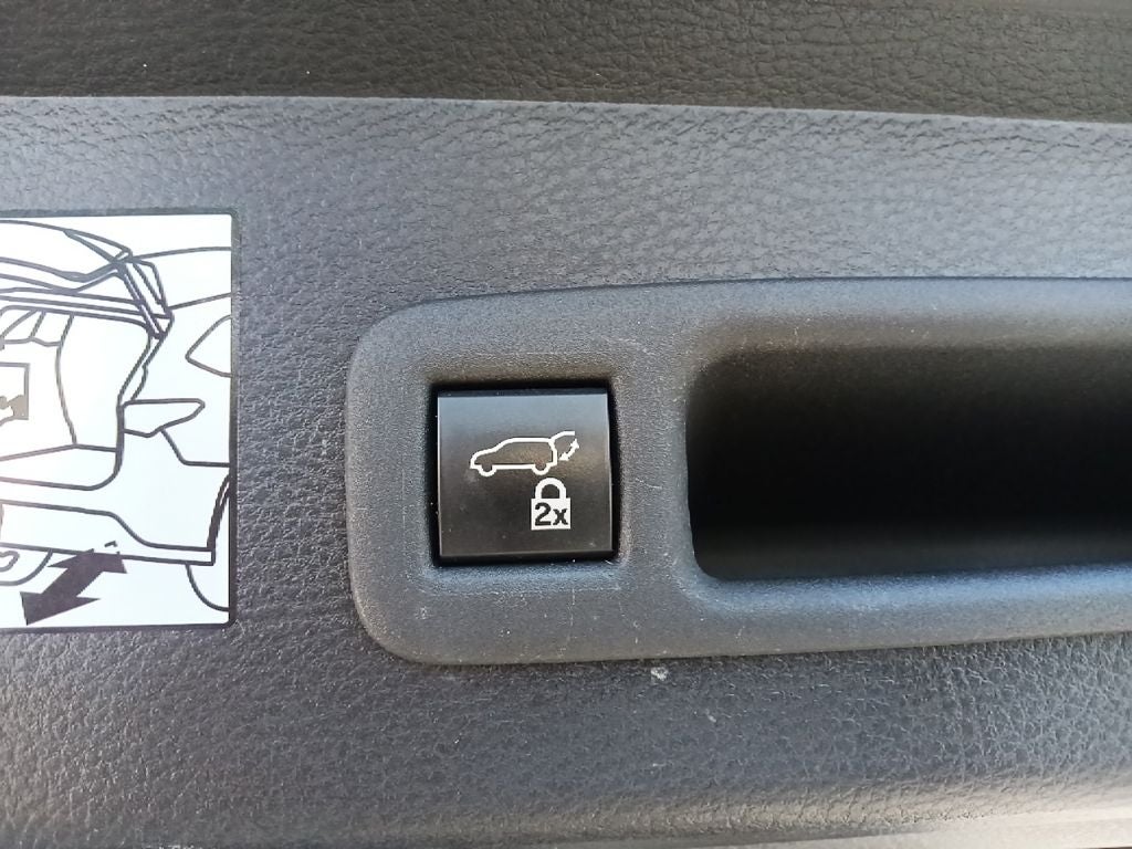 2023 Toyota Sienna XSE 7 Passenger