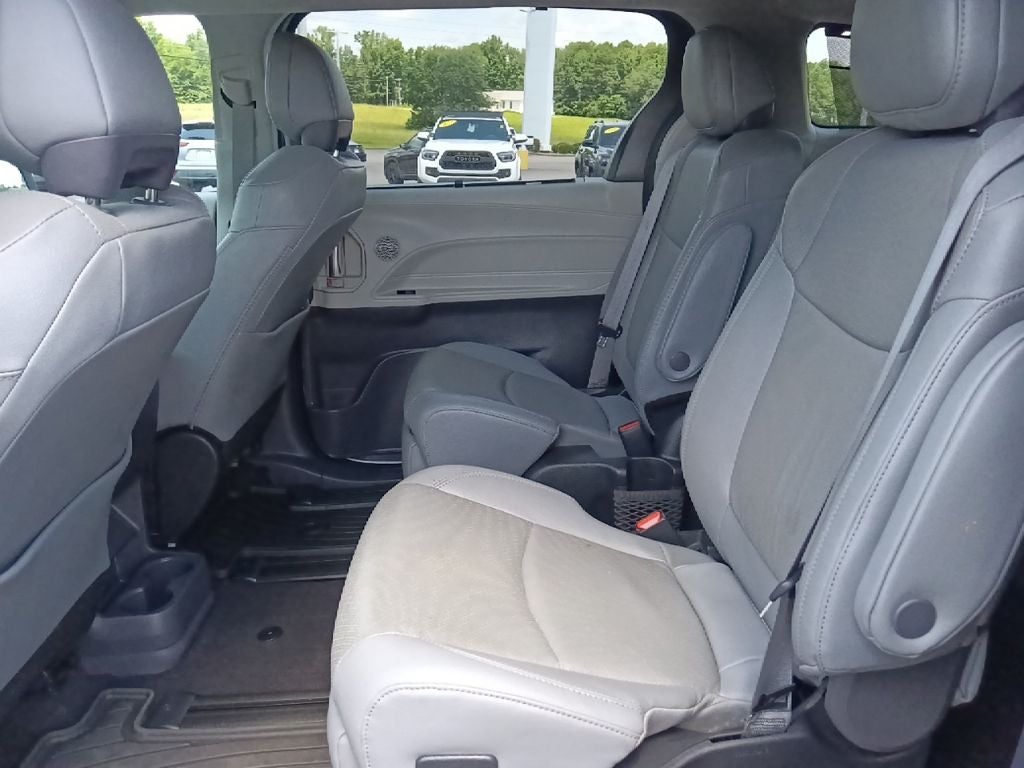 2024 Toyota Sienna Limited 7 Passenger