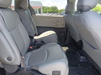 2024 Toyota Sienna Limited 7 Passenger
