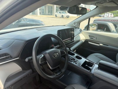 2024 Toyota Sienna Limited 7 Passenger