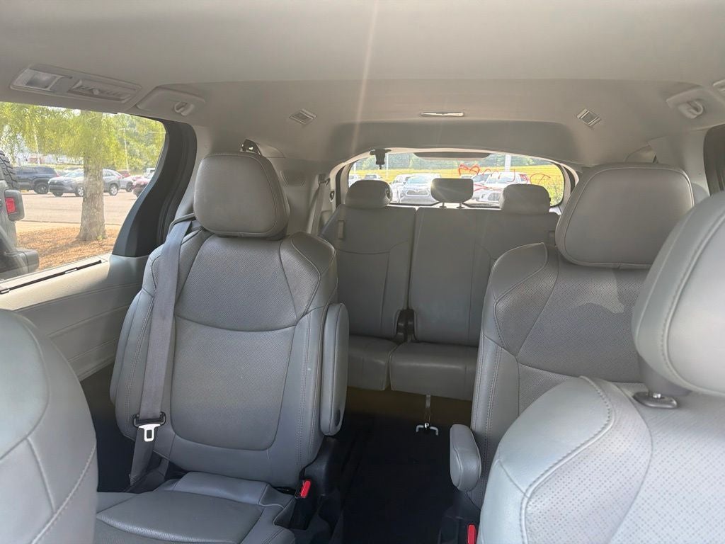 2024 Toyota Sienna Limited 7 Passenger