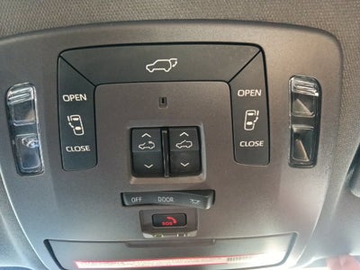 2022 Toyota Sienna Limited 7 Passenger