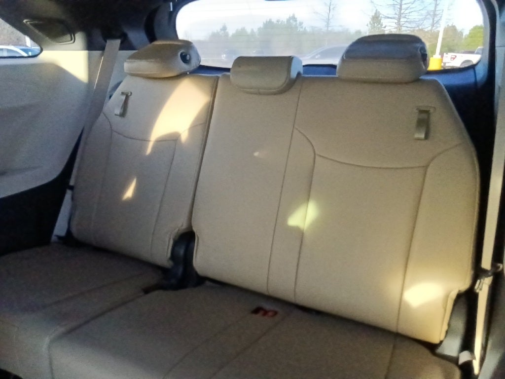 2022 Toyota Sienna Limited 7 Passenger