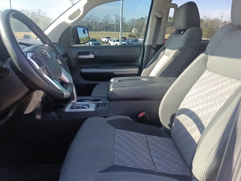 2018 Toyota Tundra SR5