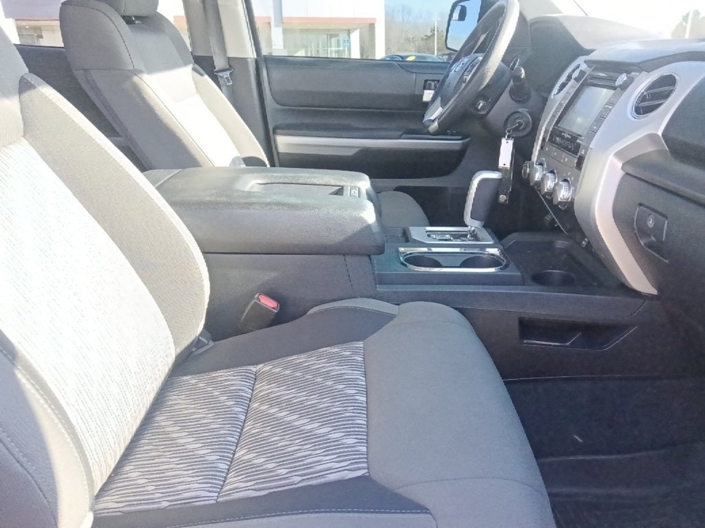 2018 Toyota Tundra SR5