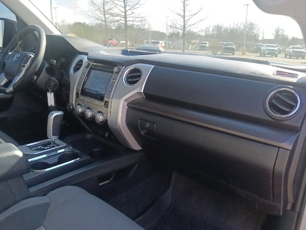 2018 Toyota Tundra SR5