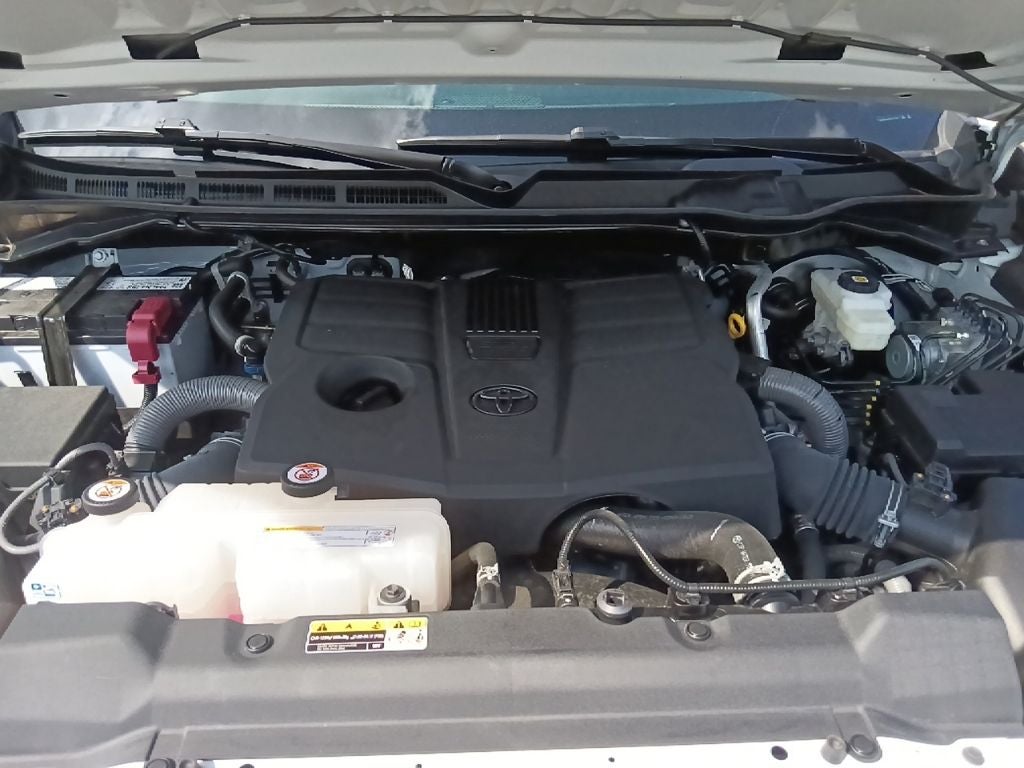 2025 Toyota Tundra SR