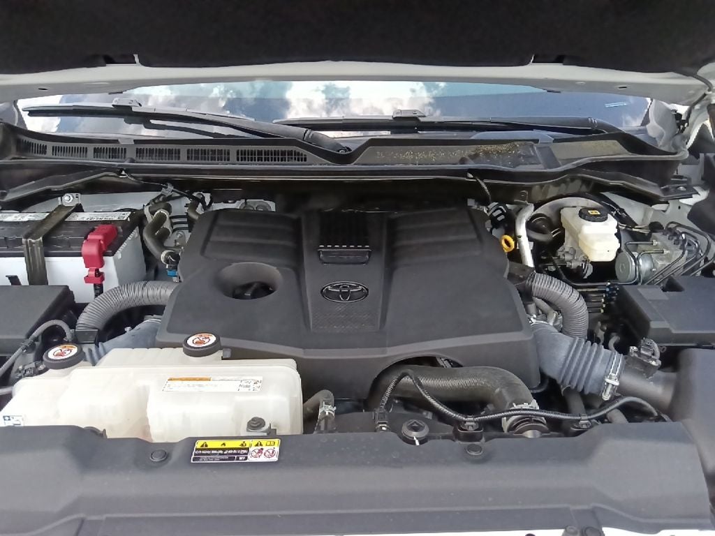 2022 Toyota Tundra SR5