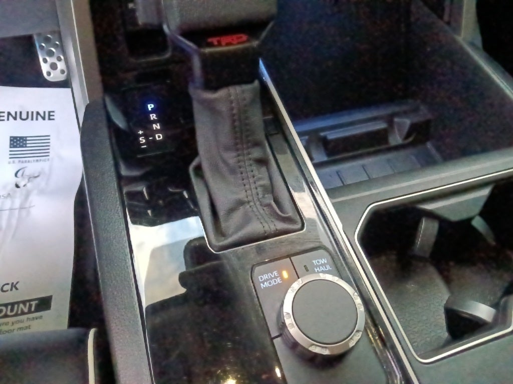 2024 Toyota Tundra SR5