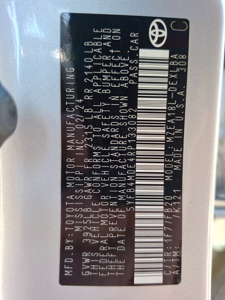 2024 Toyota Corolla LE