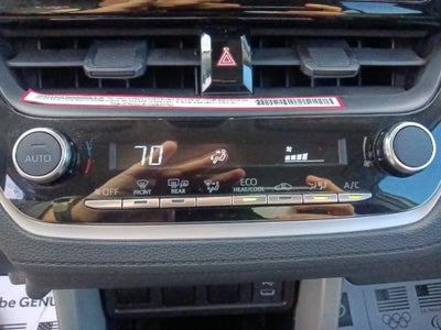 2024 Toyota Corolla Cross LE