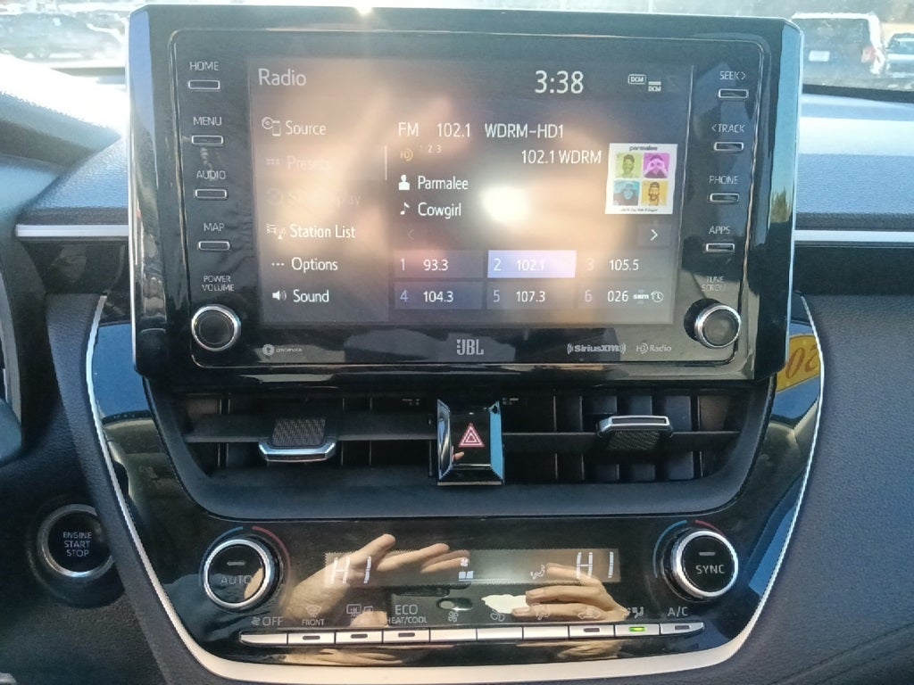 2022 Toyota Corolla Cross XLE