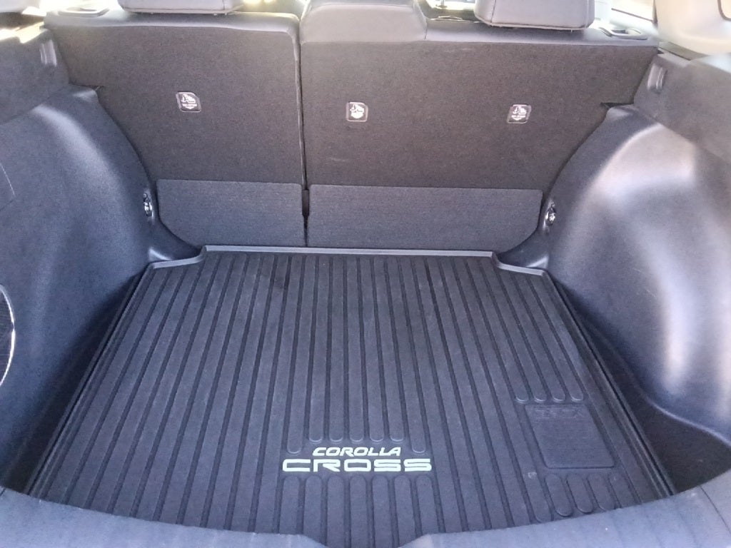 2022 Toyota Corolla Cross XLE