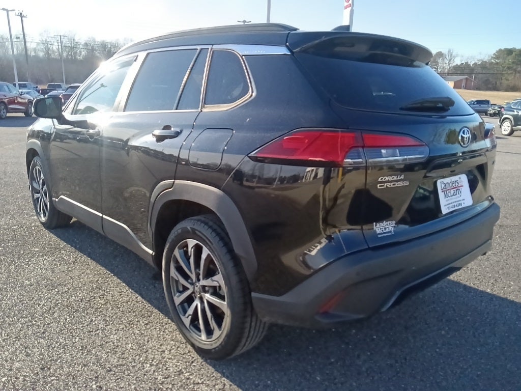 2022 Toyota Corolla Cross XLE