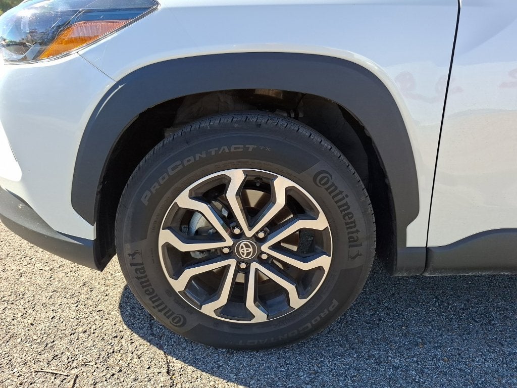 2026 Toyota Corolla Cross Hybrid SE