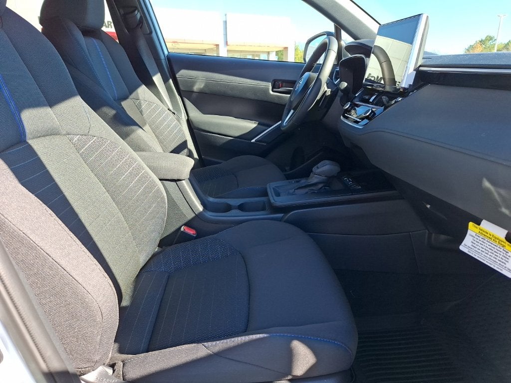 2026 Toyota Corolla Cross Hybrid SE