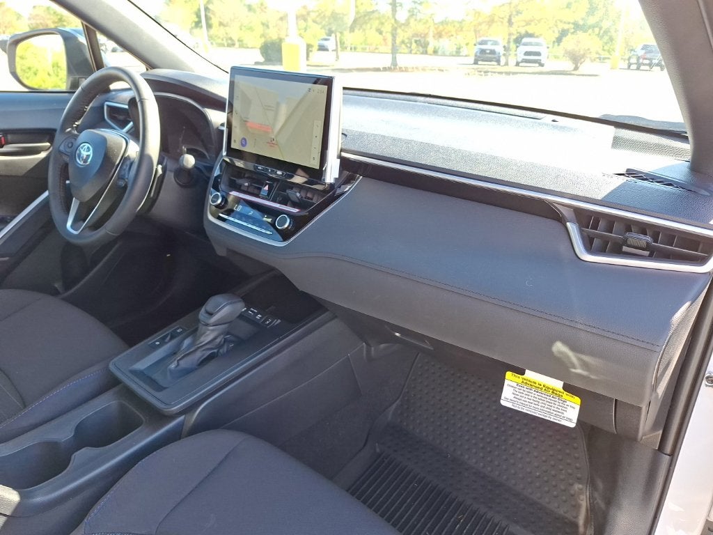 2026 Toyota Corolla Cross Hybrid SE
