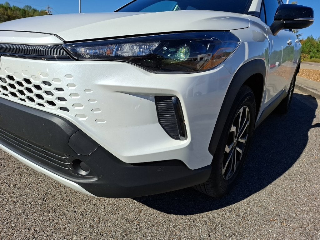2026 Toyota Corolla Cross Hybrid SE
