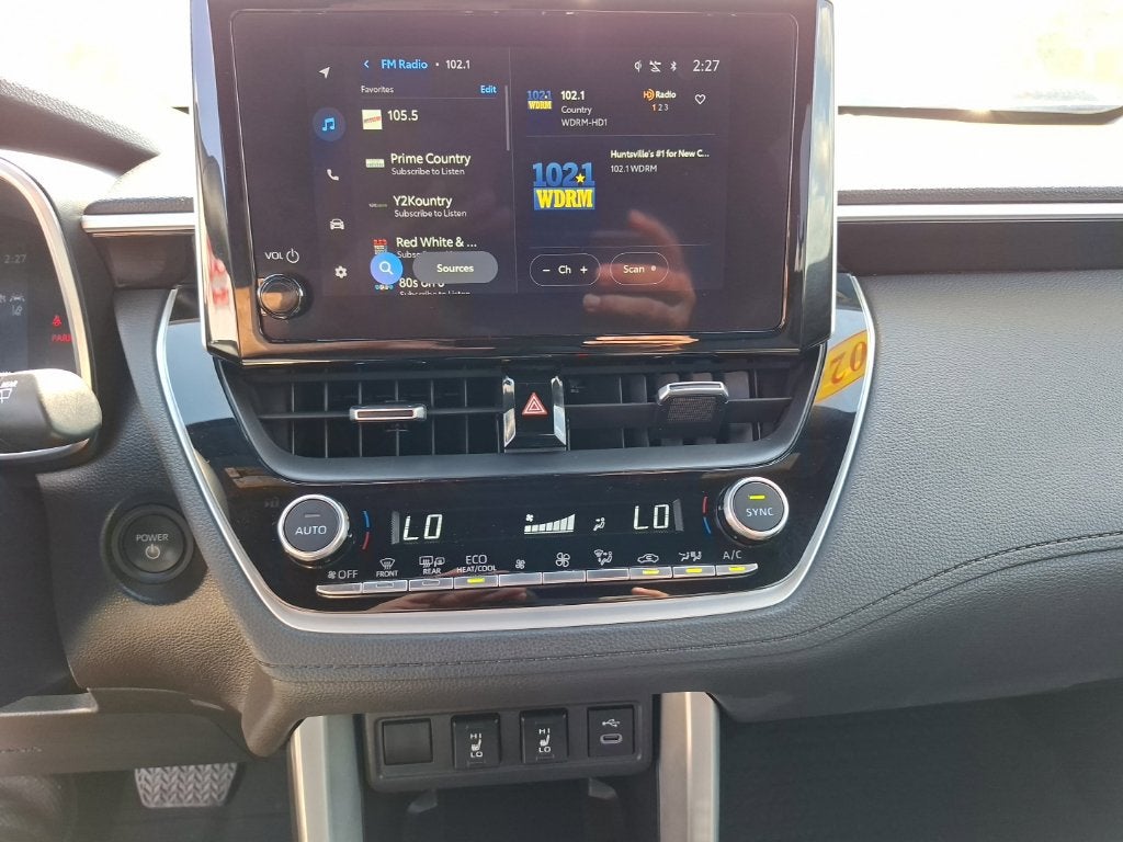 2024 Toyota Corolla Cross Hybrid XSE