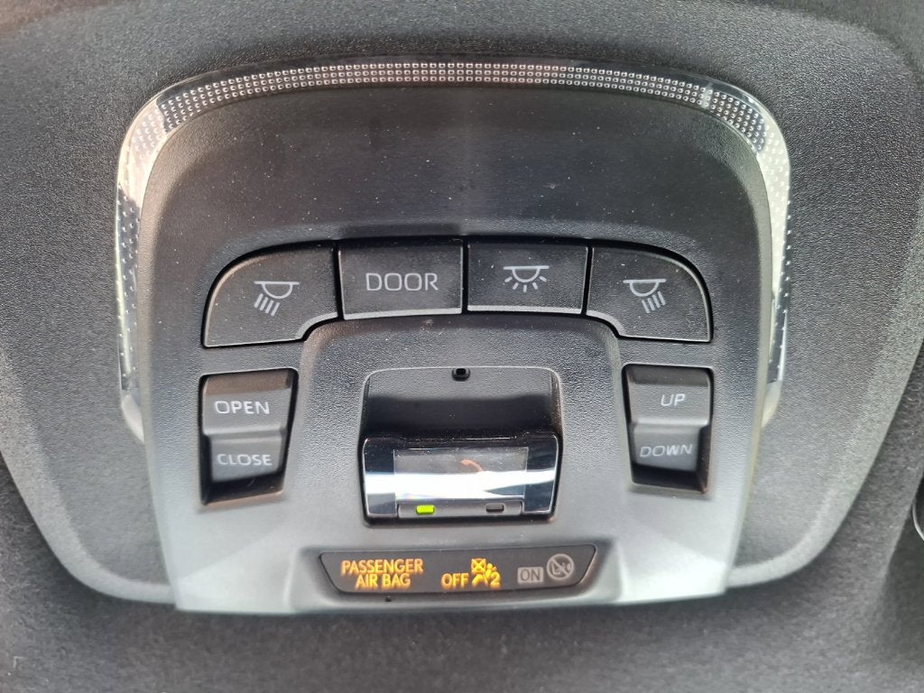 2024 Toyota Corolla Cross Hybrid XSE