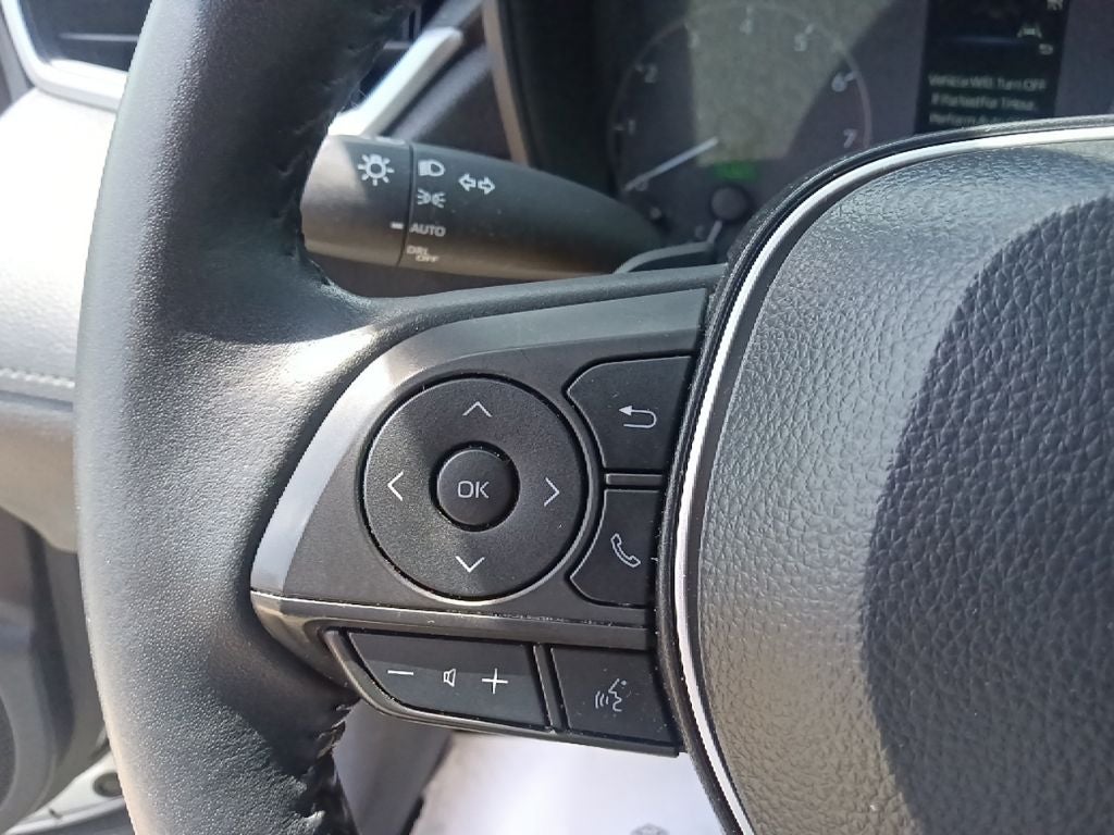 2025 Toyota Corolla Cross Hybrid SE