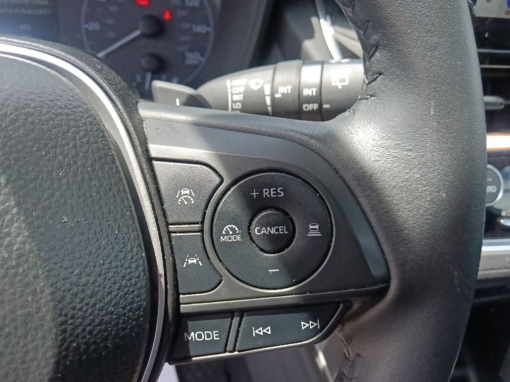 2025 Toyota Corolla Cross Hybrid SE