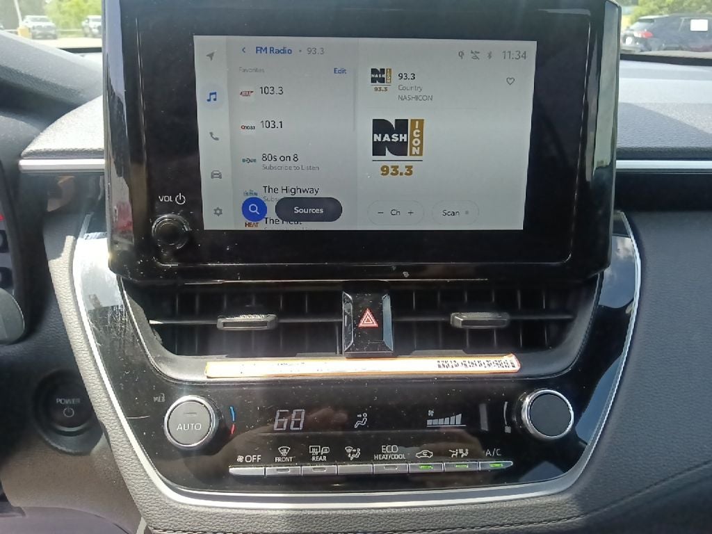 2025 Toyota Corolla Cross Hybrid SE