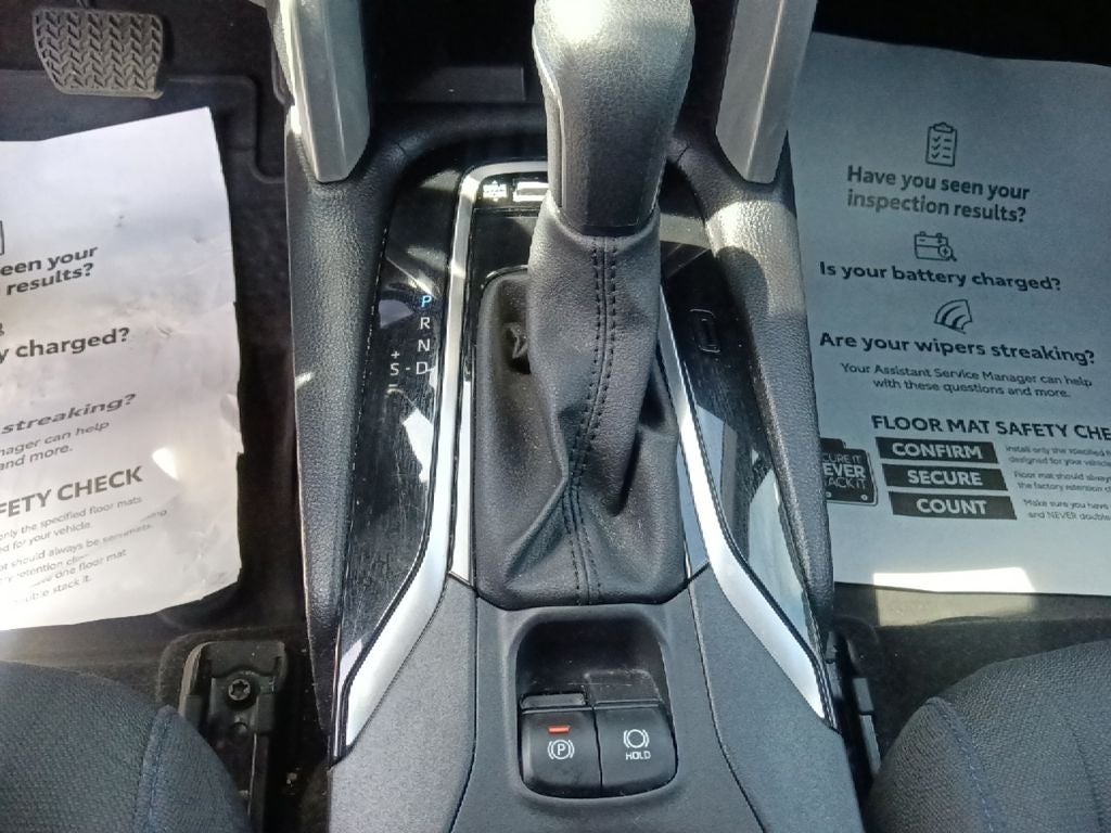 2025 Toyota Corolla Cross Hybrid SE