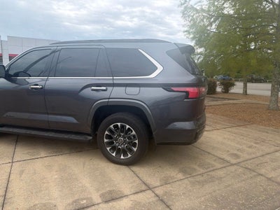 2023 Toyota Sequoia Limited