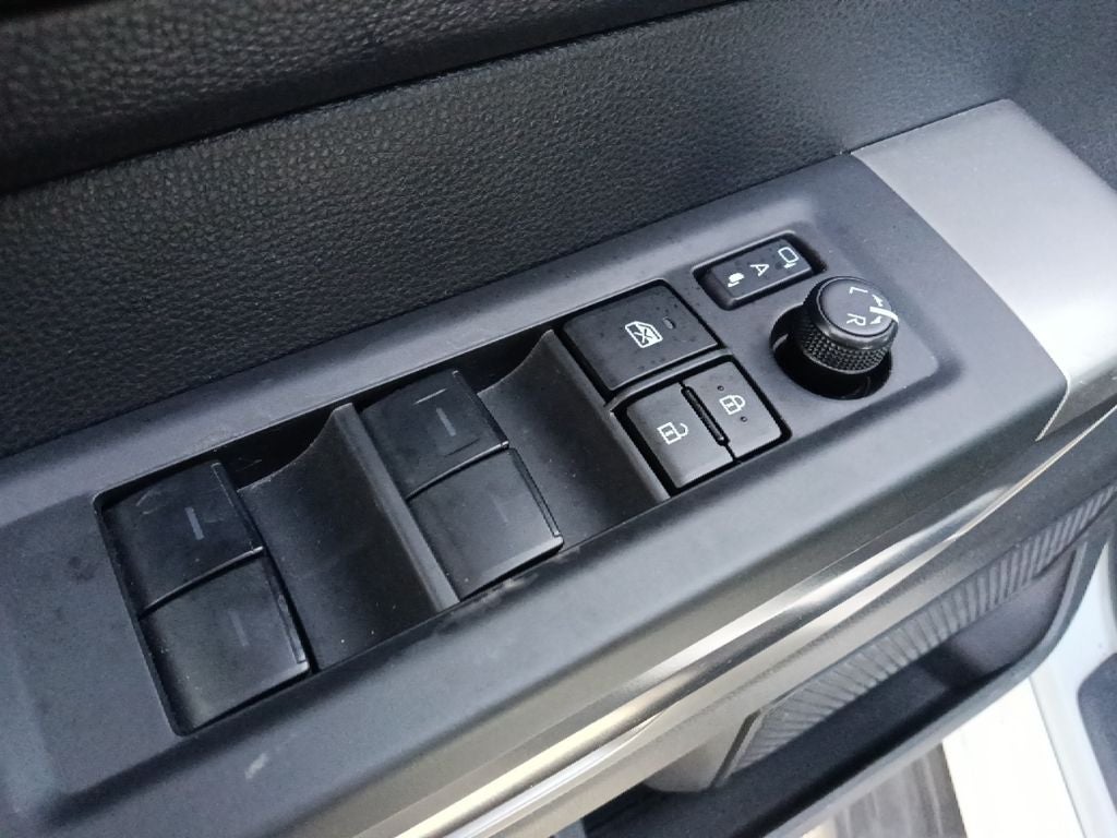 2025 Toyota Sequoia SR5