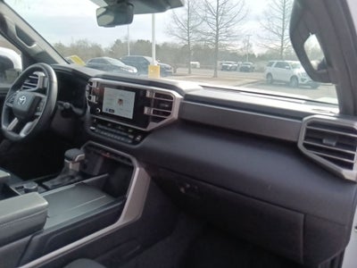 2025 Toyota Sequoia SR5