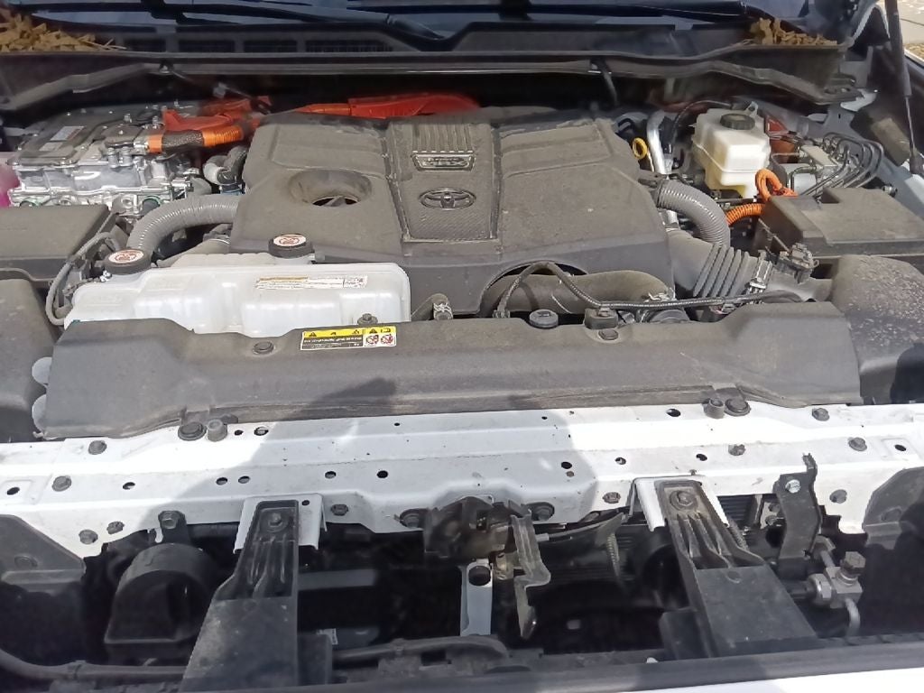 2025 Toyota Sequoia SR5