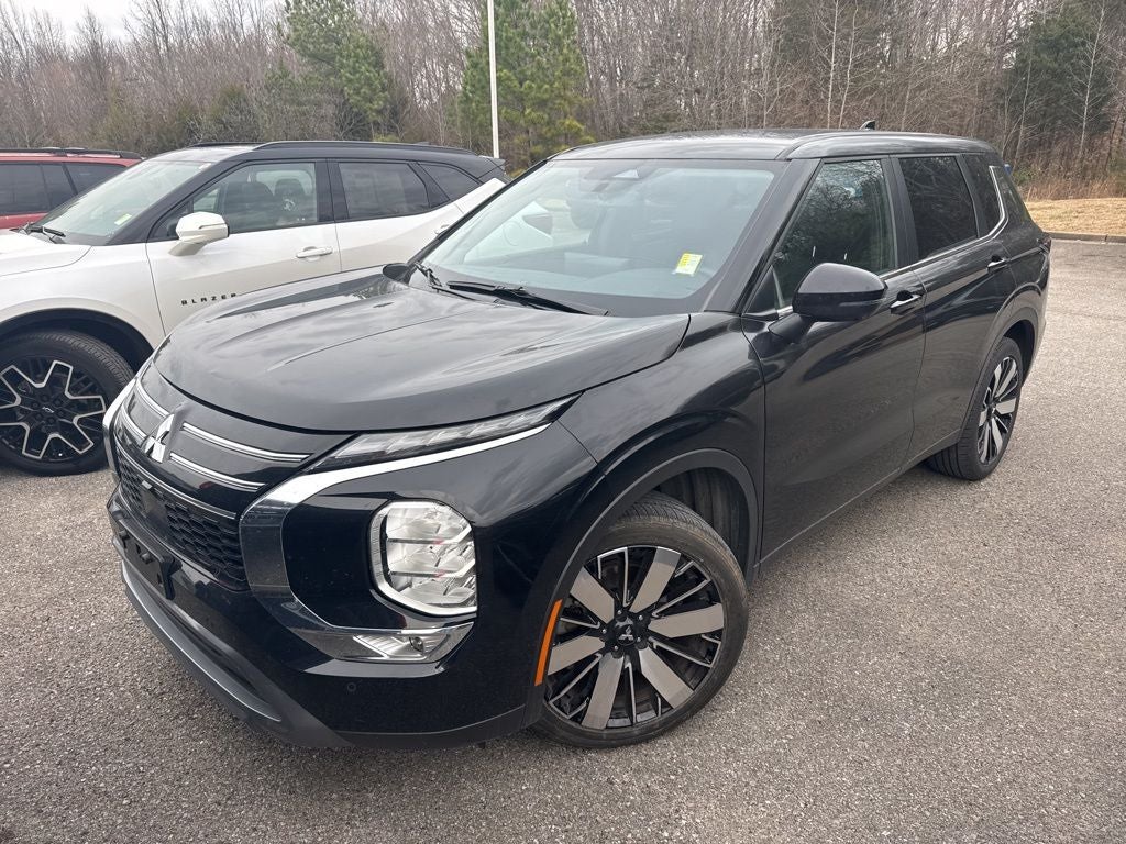 2025 Mitsubishi Outlander SE