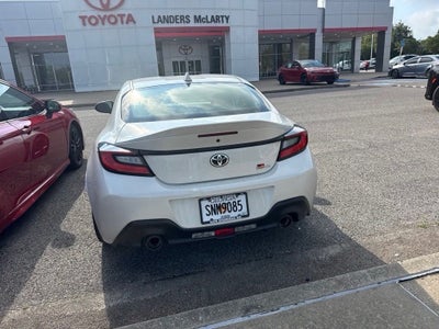 2025 Toyota GR86 Premium