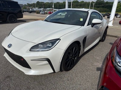 2025 Toyota GR86 Premium
