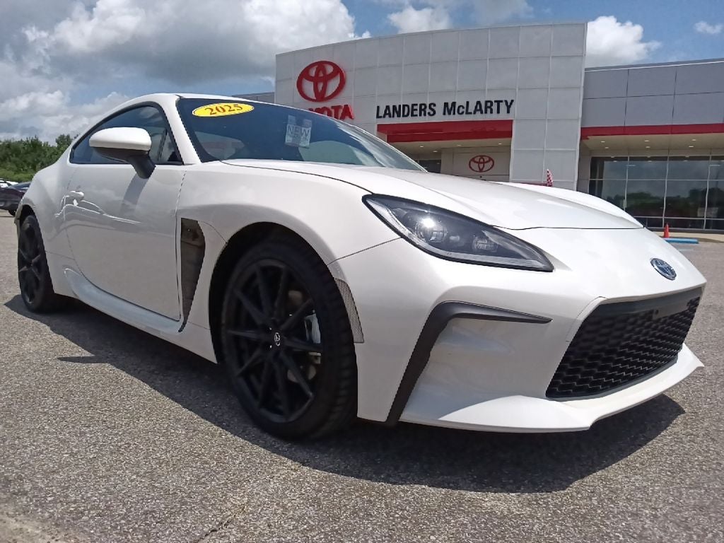 2025 Toyota GR86 Premium