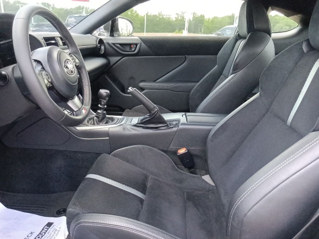 2025 Toyota GR86 Premium