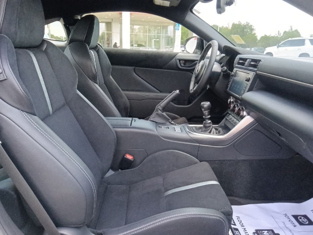 2025 Toyota GR86 Premium