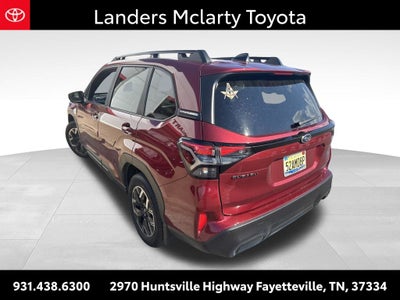 2025 Subaru Forester Premium