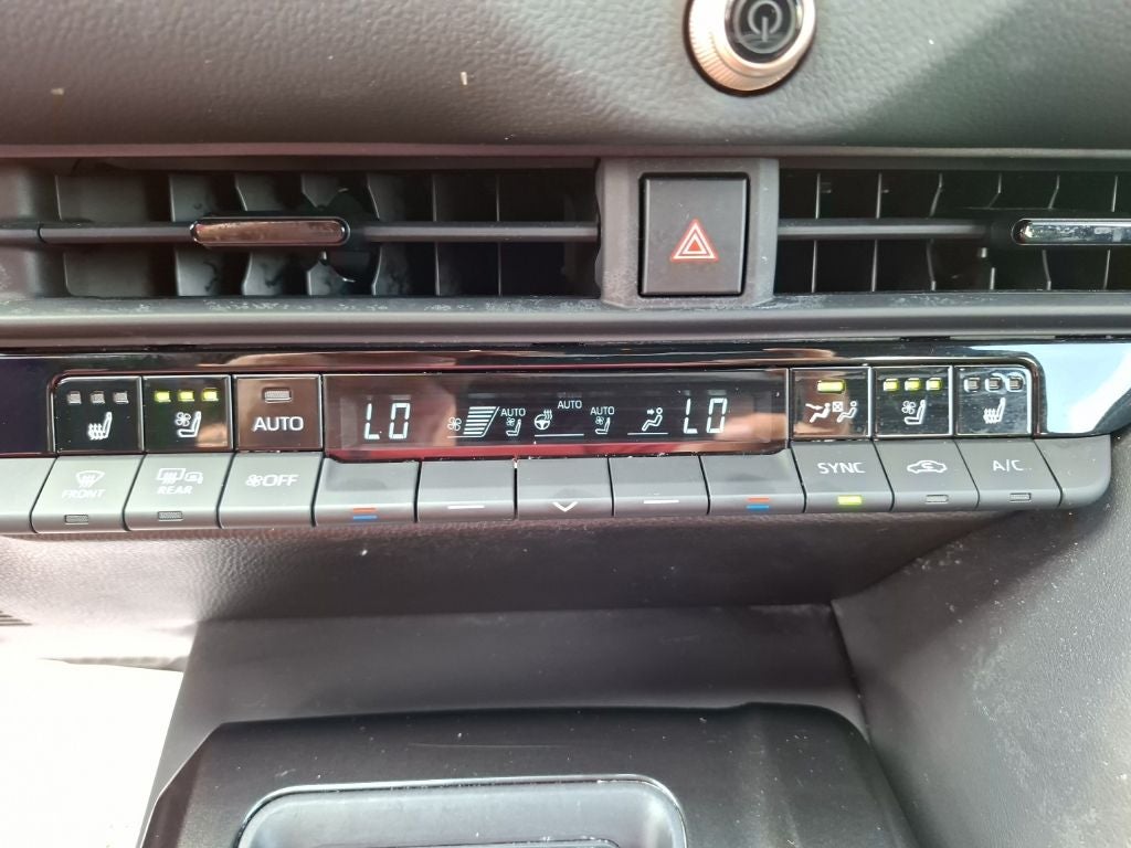 2025 Toyota Crown Signia Base