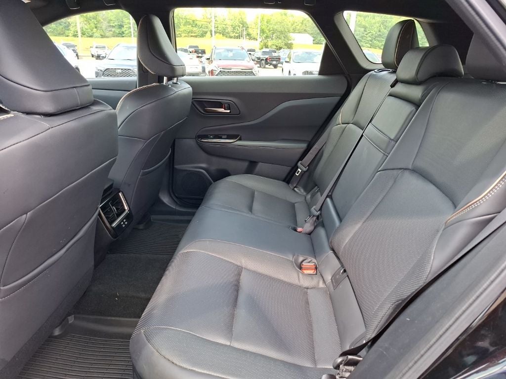 2025 Toyota Crown Signia Base