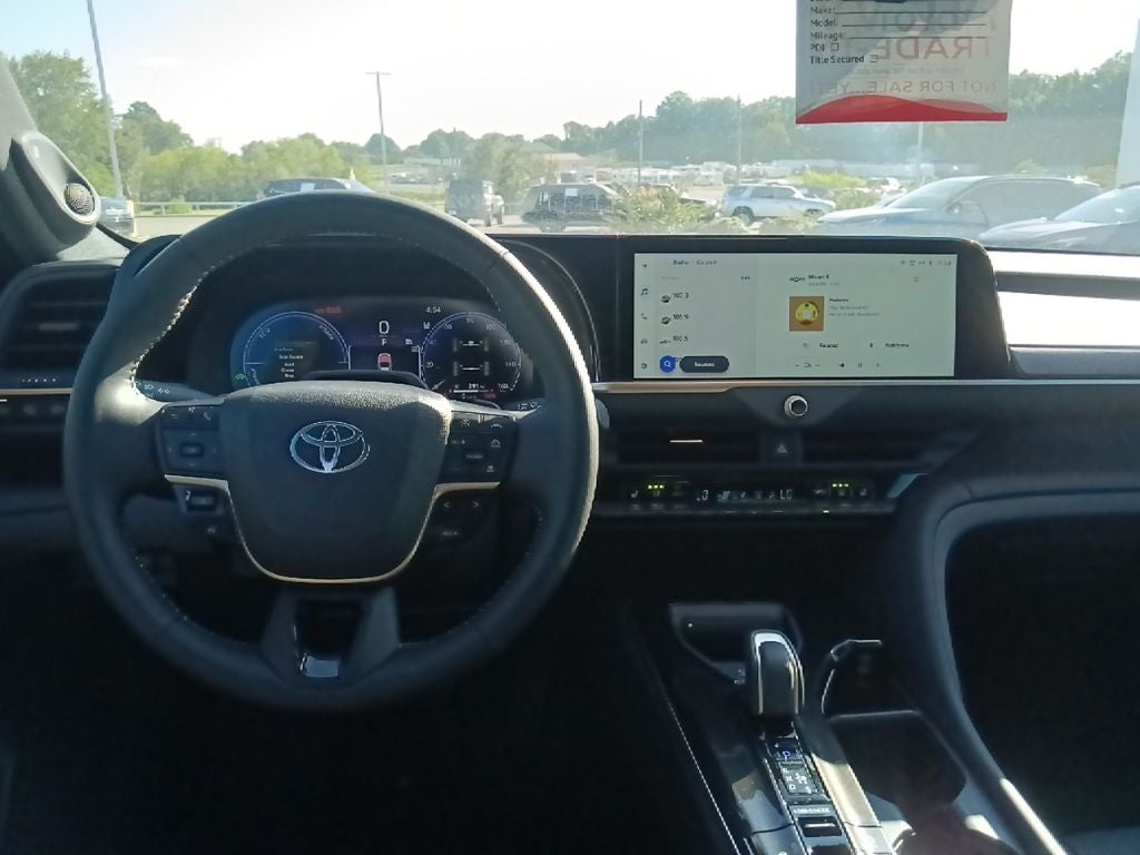 2025 Toyota Crown Signia Limited