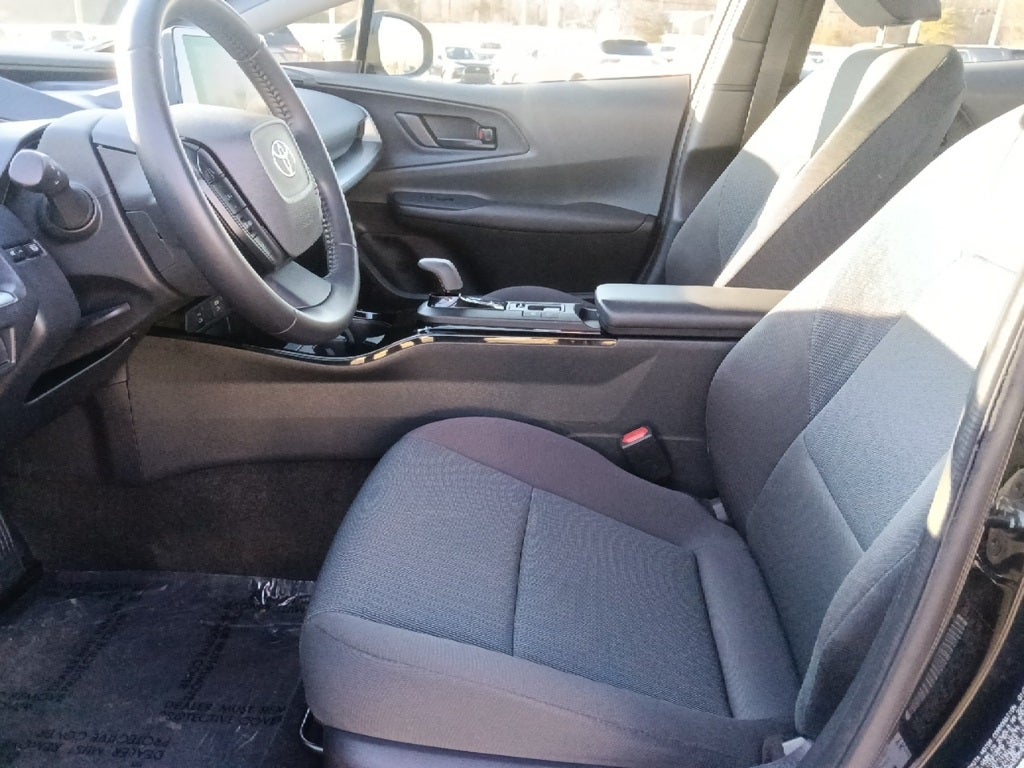 2024 Toyota Prius LE
