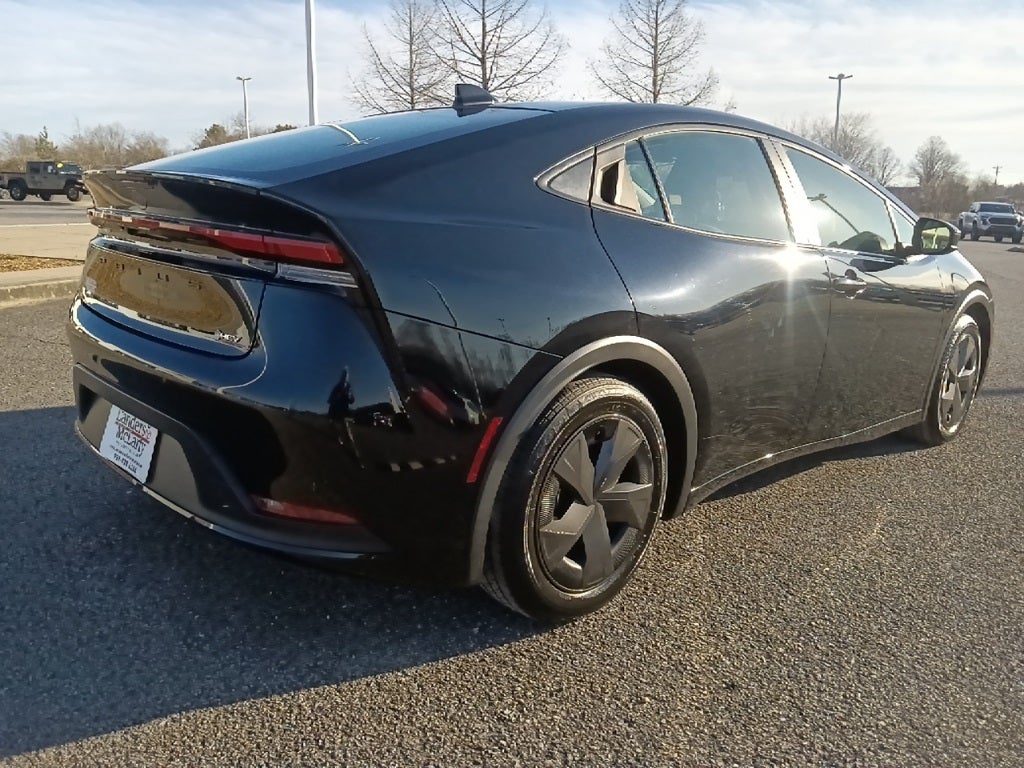 2024 Toyota Prius LE