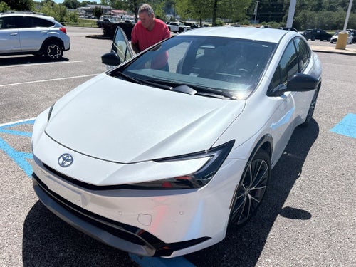 2024 Toyota Prius XLE