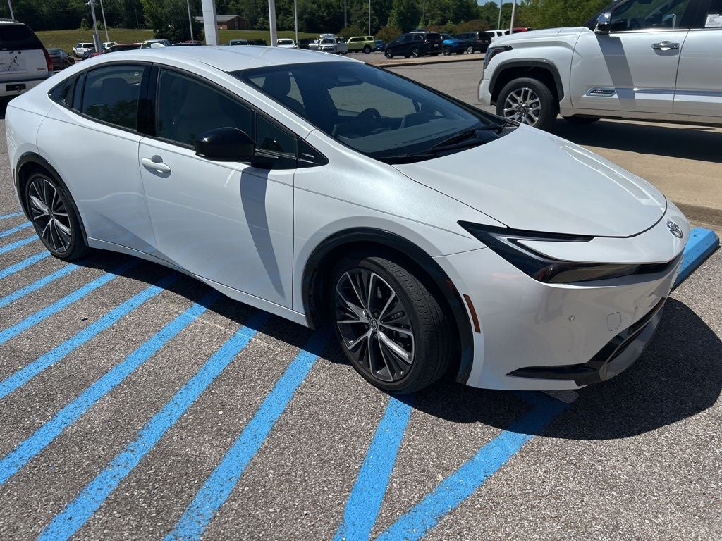 2024 Toyota Prius XLE