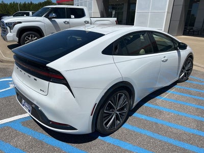 2024 Toyota Prius XLE