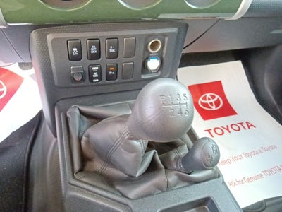 2014 Toyota FJ Cruiser Base