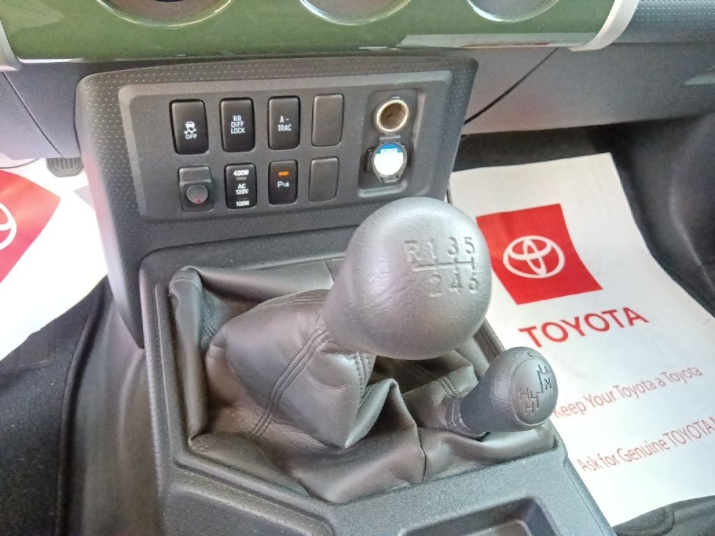 2014 Toyota FJ Cruiser Base