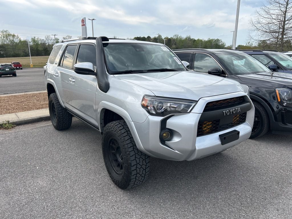 2022 Toyota 4Runner SR5